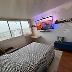 Guest Room In A Shared Apartment - Metro 7 And Tramway T3A