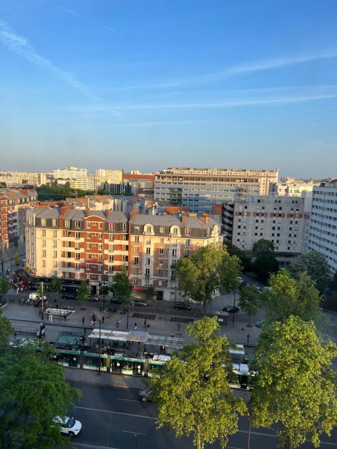 Affittacamere Guest In A Shared - Metro 7 And Tramway T3a Parigi